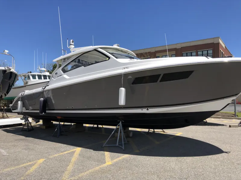 Grey express cruiser on the lift